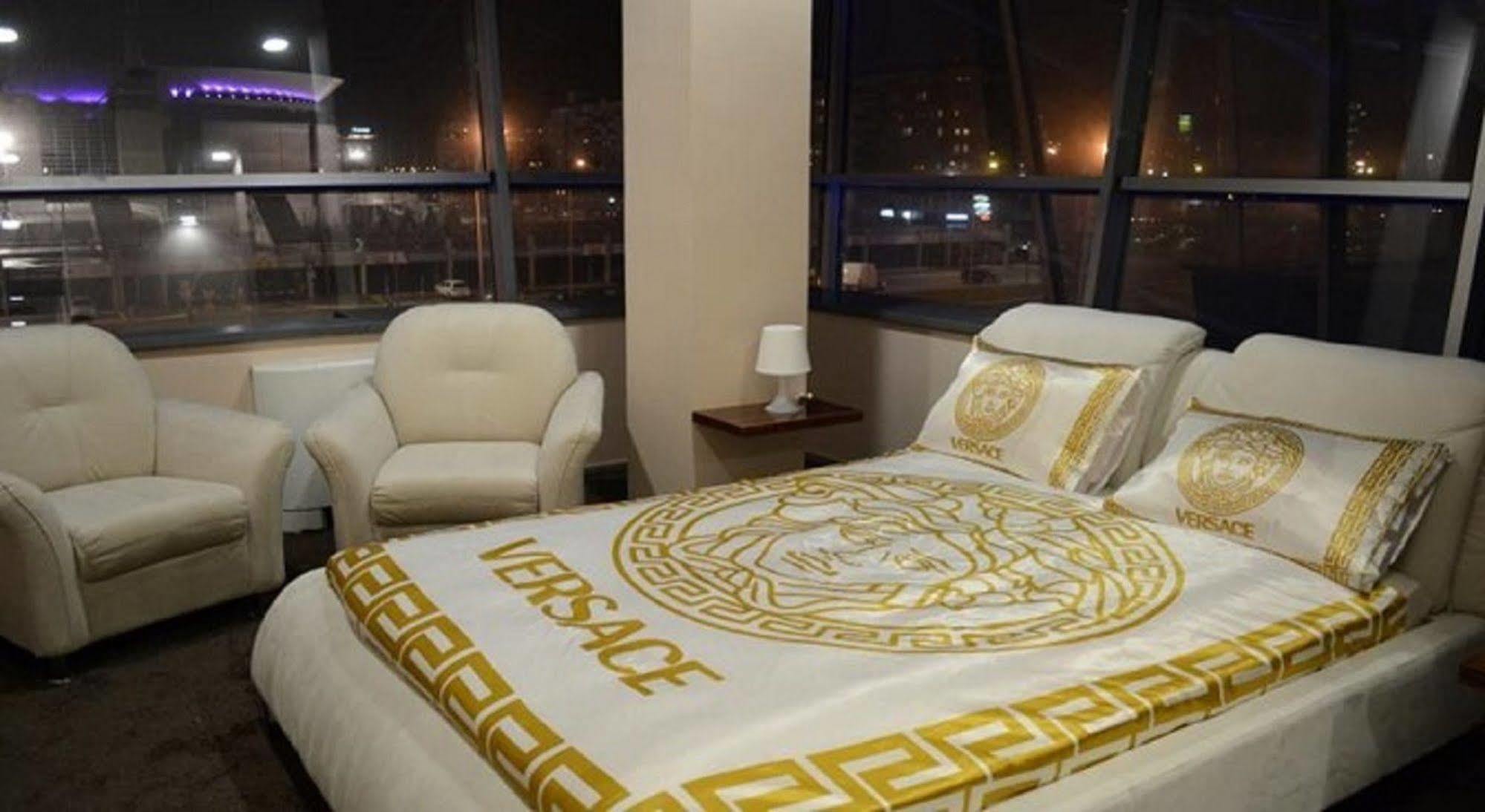 Hotel Metropolitan By Belgrade Arena Luaran gambar
