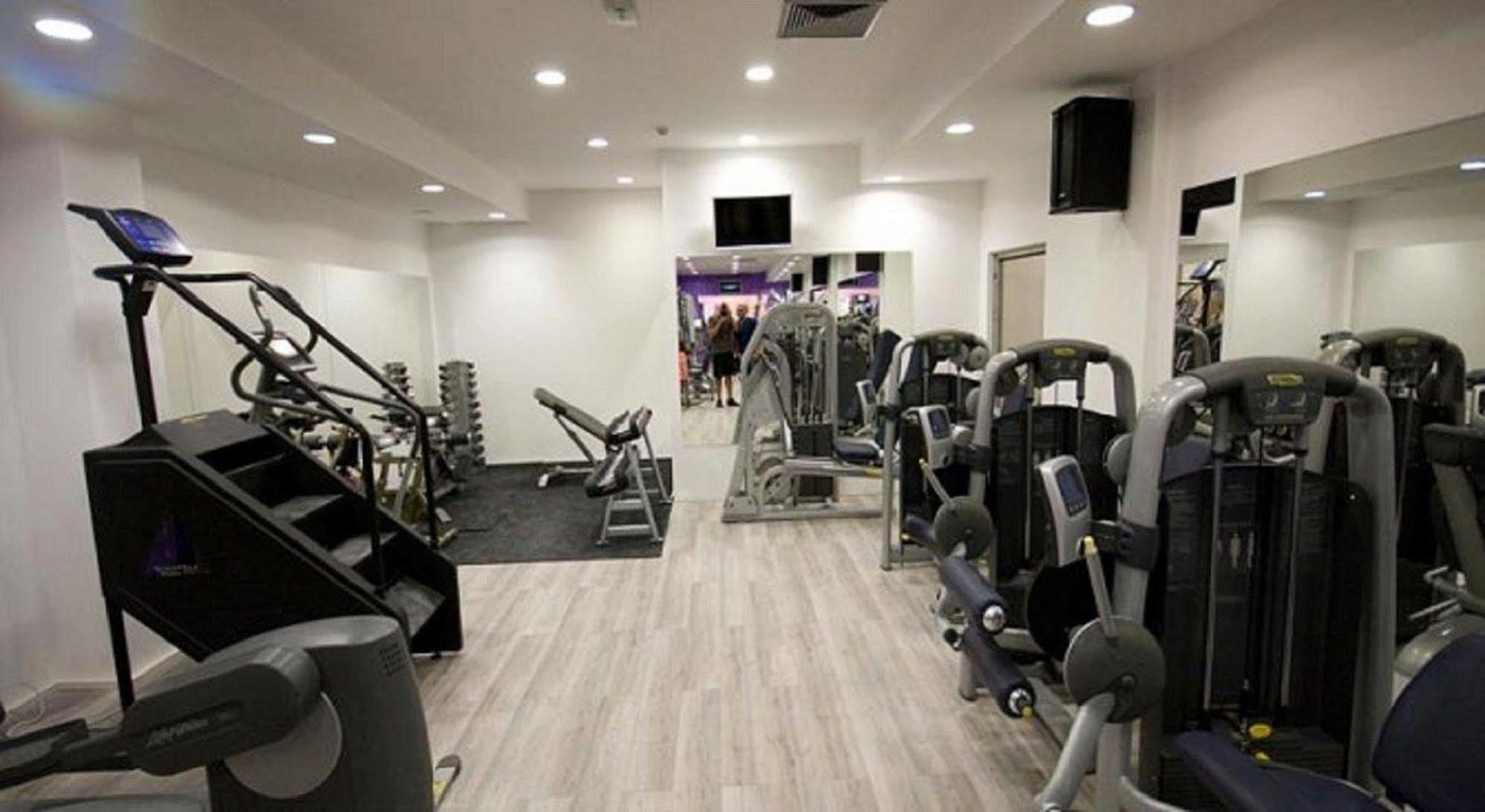 Hotel Metropolitan By Belgrade Arena Luaran gambar